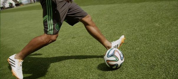 Pruebas de Calidad en el Balón Brazuca Brasil 2014